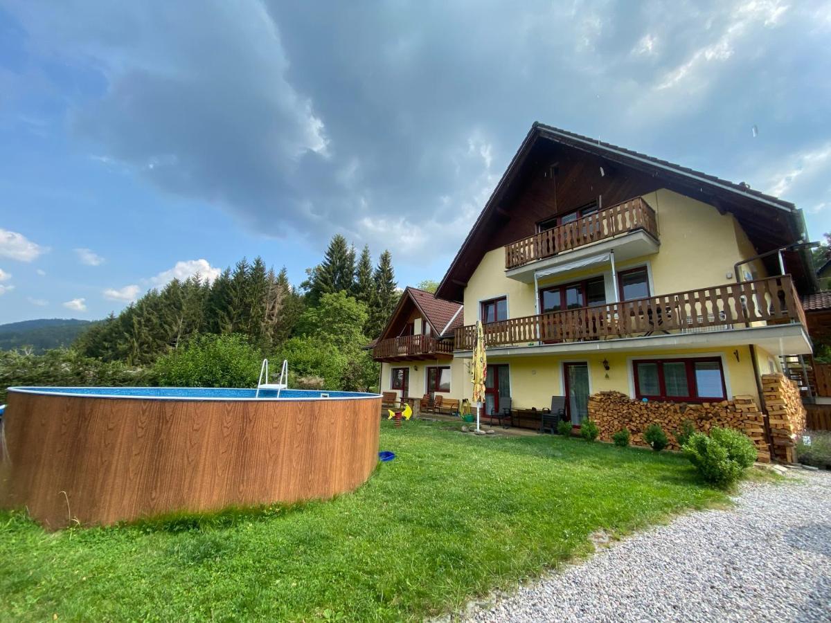 Apartmany U Kamenky Vrchlabí エクステリア 写真